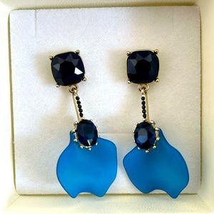 Mvcoledy stud earrings